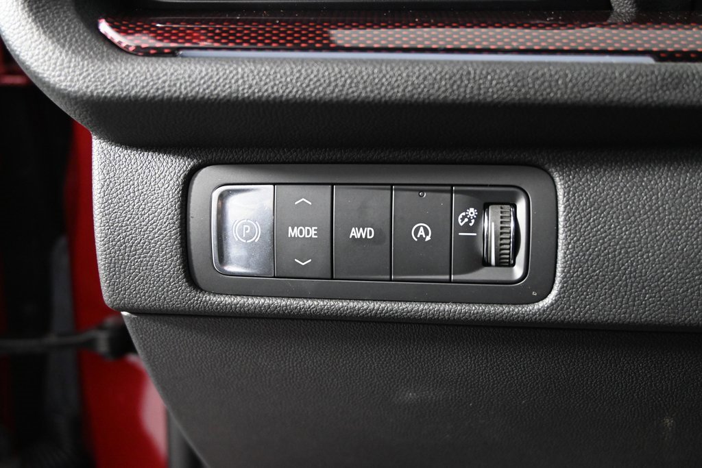 Used 2024 Chevrolet Traverse Z71 image 24