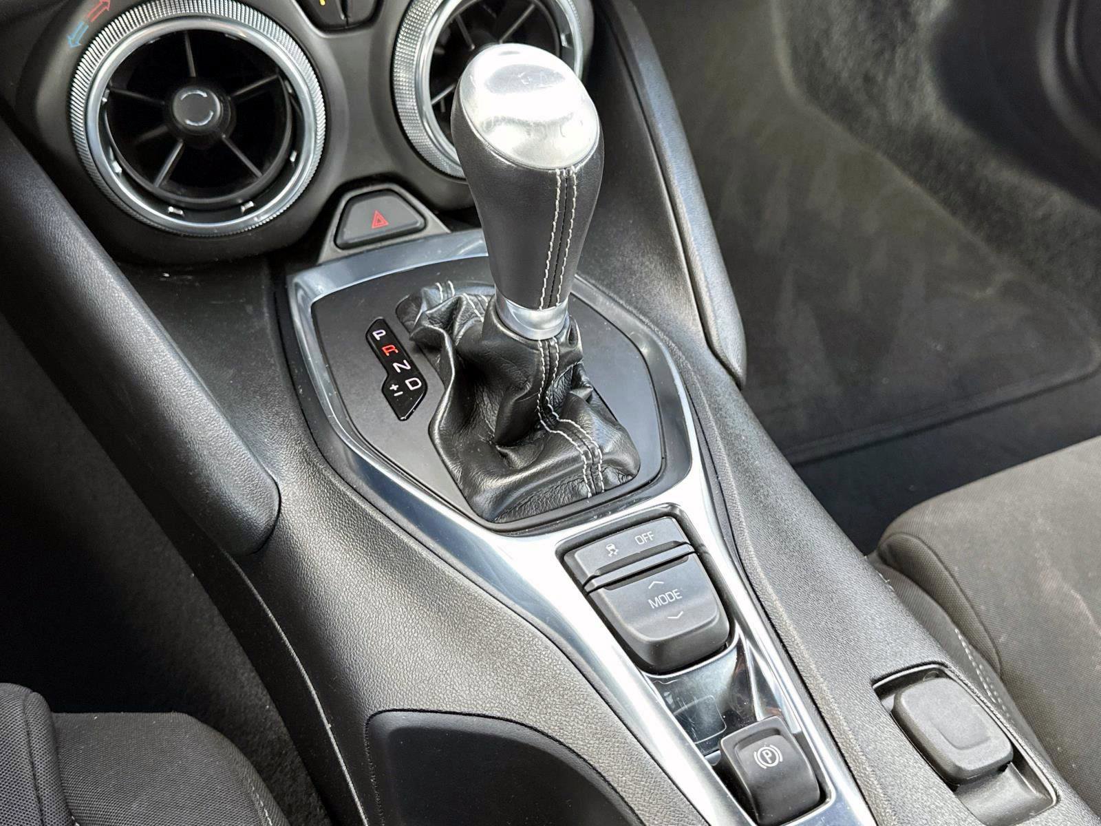 Used 2023 Chevrolet Camaro LT w/ RS Package image 26