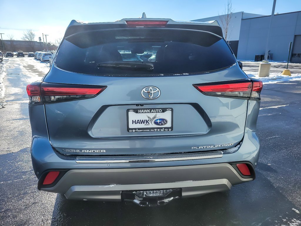 Used 2022 Toyota Highlander Platinum image 5