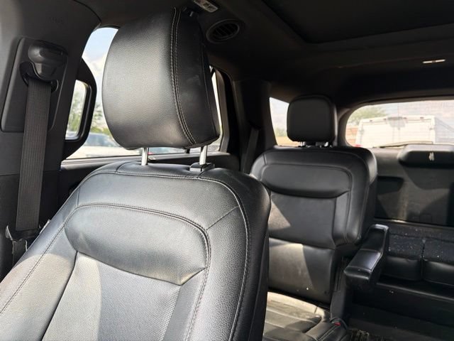 Used 2020 Ford Explorer Limited w/ Class III Trailer Tow Package AWD/4WD image 10