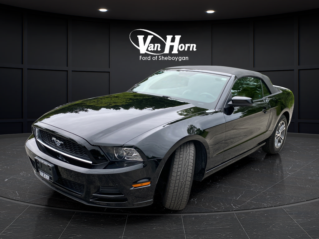 Used 2014 Ford Mustang Premium w/ Comfort Package RWD image 6