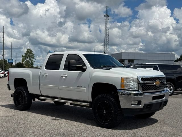 Used 2014 Chevrolet Silverado 2500 LTZ w/ LTZ Plus Package AWD/4WD image 8