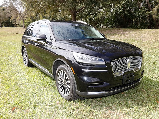 Used 2024 Lincoln Aviator Reserve AWD/4WD image 7