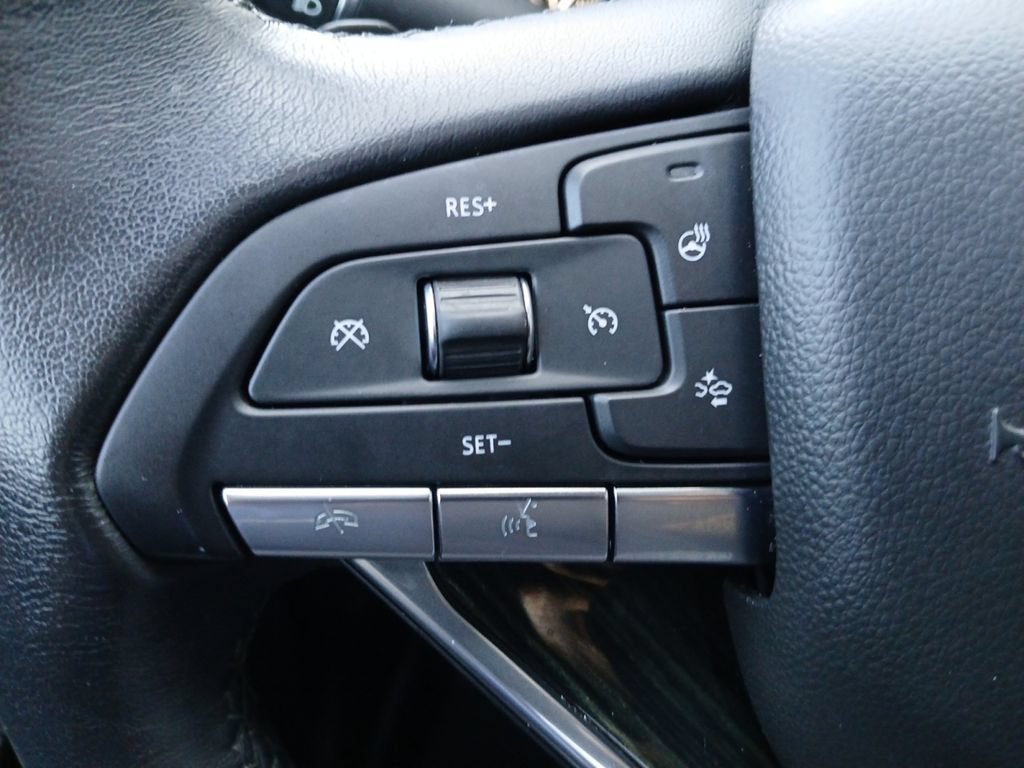 Used 2021 Cadillac XT6 Premium Luxury FWD image 11
