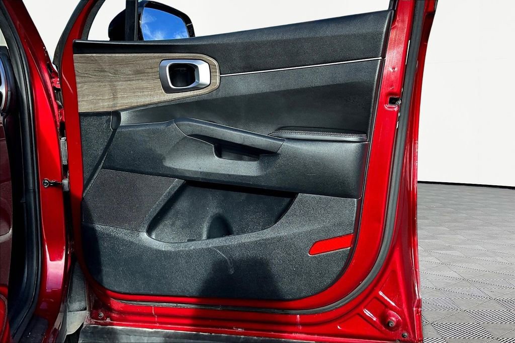 Used 2022 Kia Sorento S w/ Panoramic Sunroof Package image 19