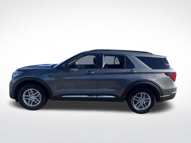 Certified 2025 Ford Explorer Active AWD/4WD image 2