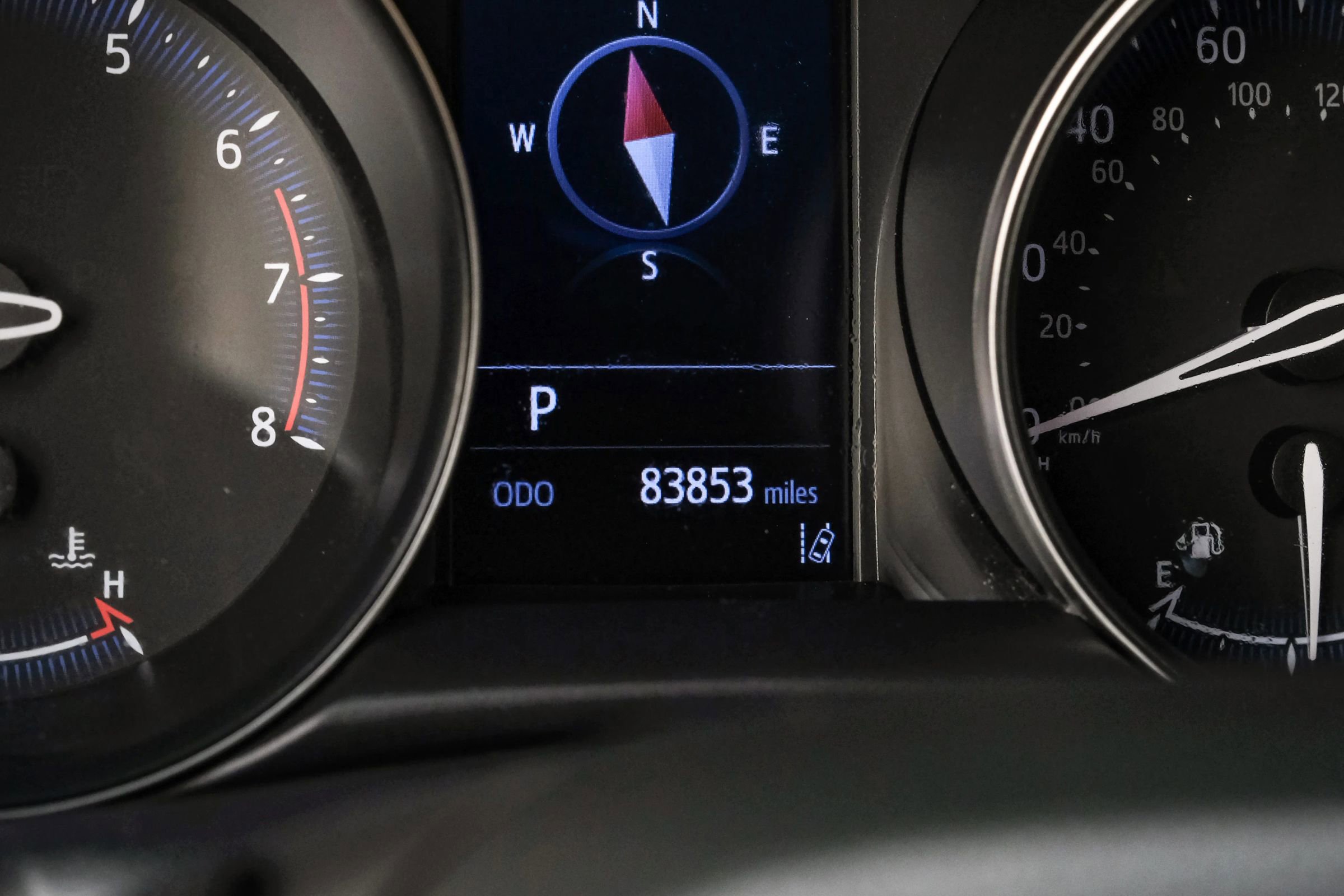 Used 2019 Toyota C-HR Limited image 19