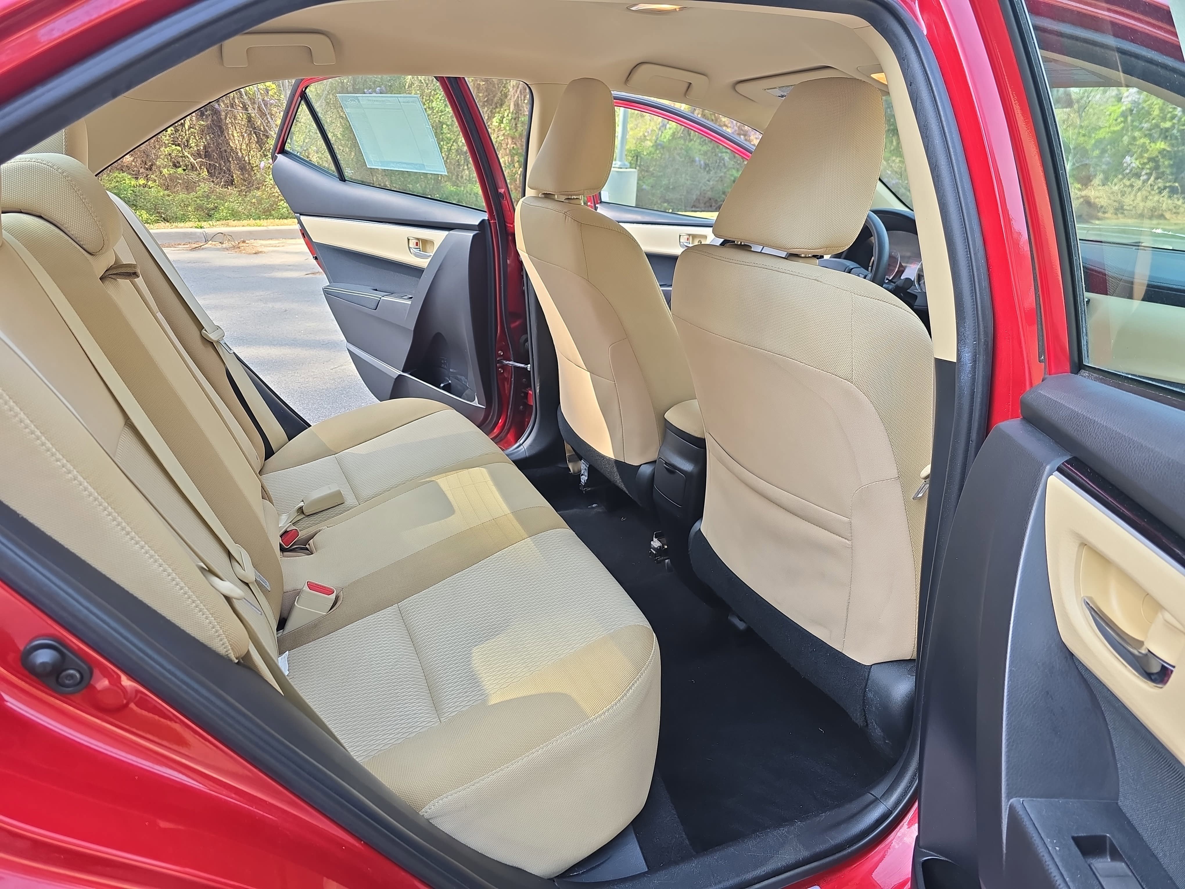 Used 2017 Toyota Corolla LE w/ Body Protection Package image 11