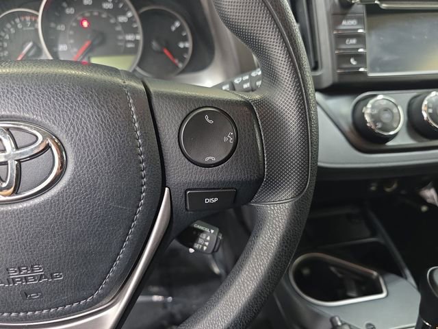 Used 2016 Toyota RAV4 LE FWD image 18