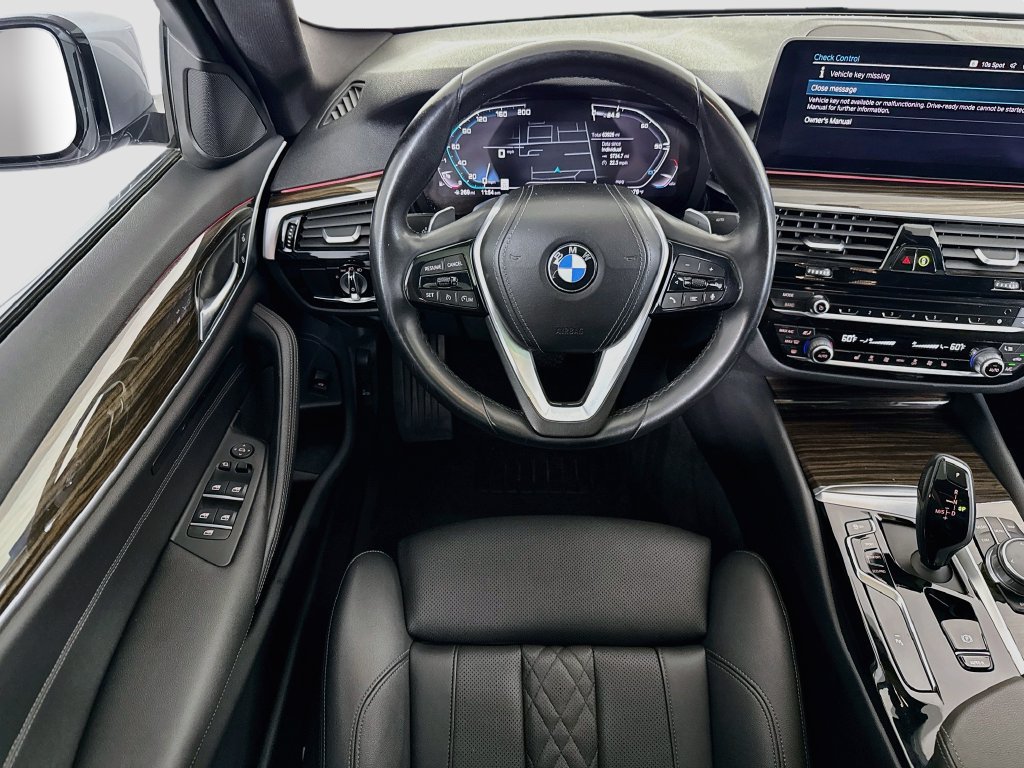 Used 2021 BMW 530i w/ Convenience Package RWD image 10
