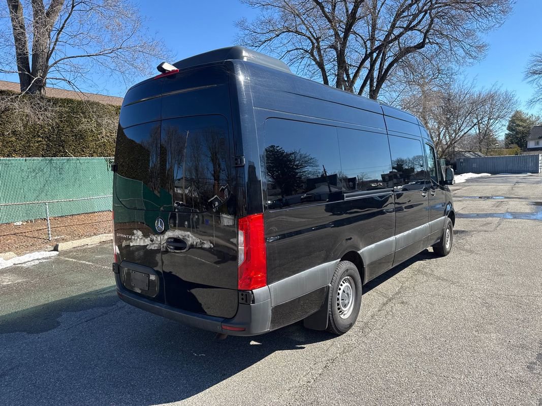 Used 2019 Mercedes-Benz Sprinter 2500 w/ Driver Convenience Package image 7