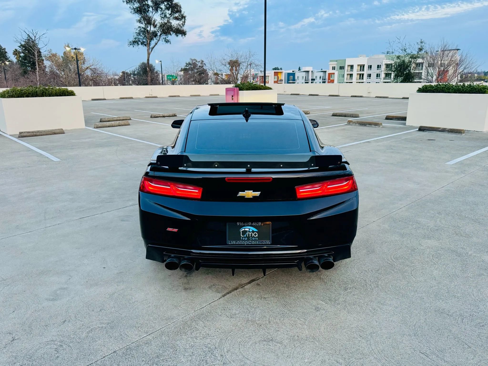 Used 2017 Chevrolet Camaro SS image 4