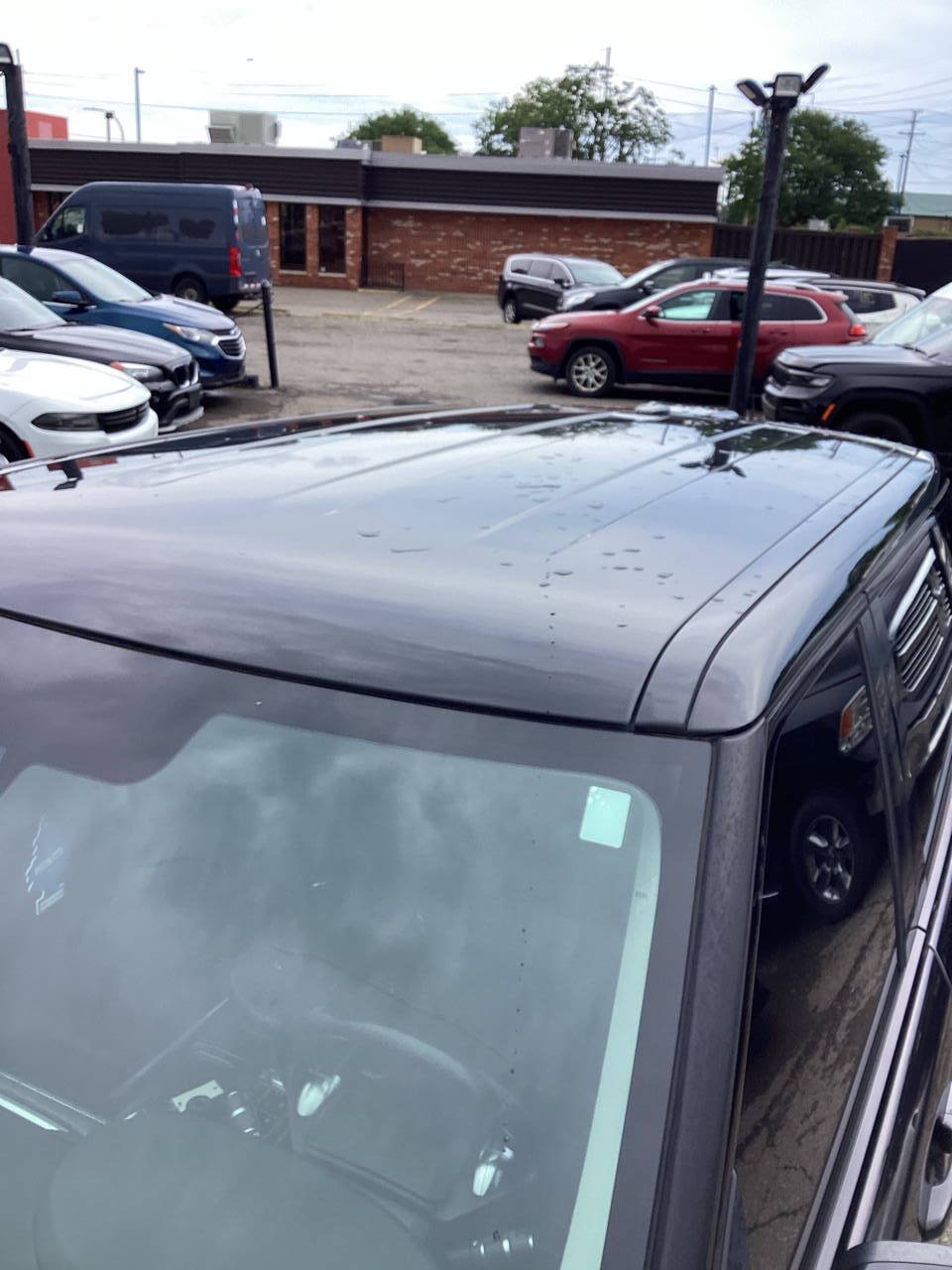Used 2015 Land Rover Range Rover Sport SE AWD/4WD image 8