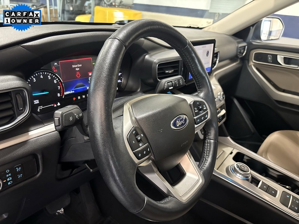 Used 2023 Ford Explorer XLT w/ Equipment Group 202A image 17