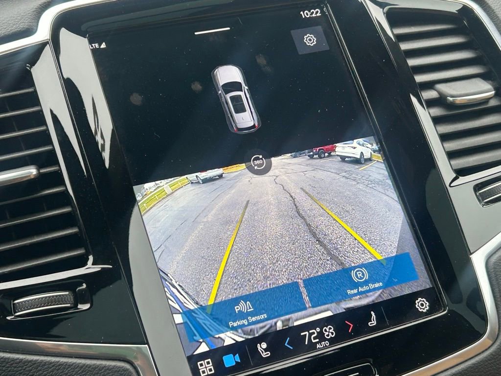 Used 2023 Volvo XC90 B6 Ultimate w/ Protection Package Premier image 25