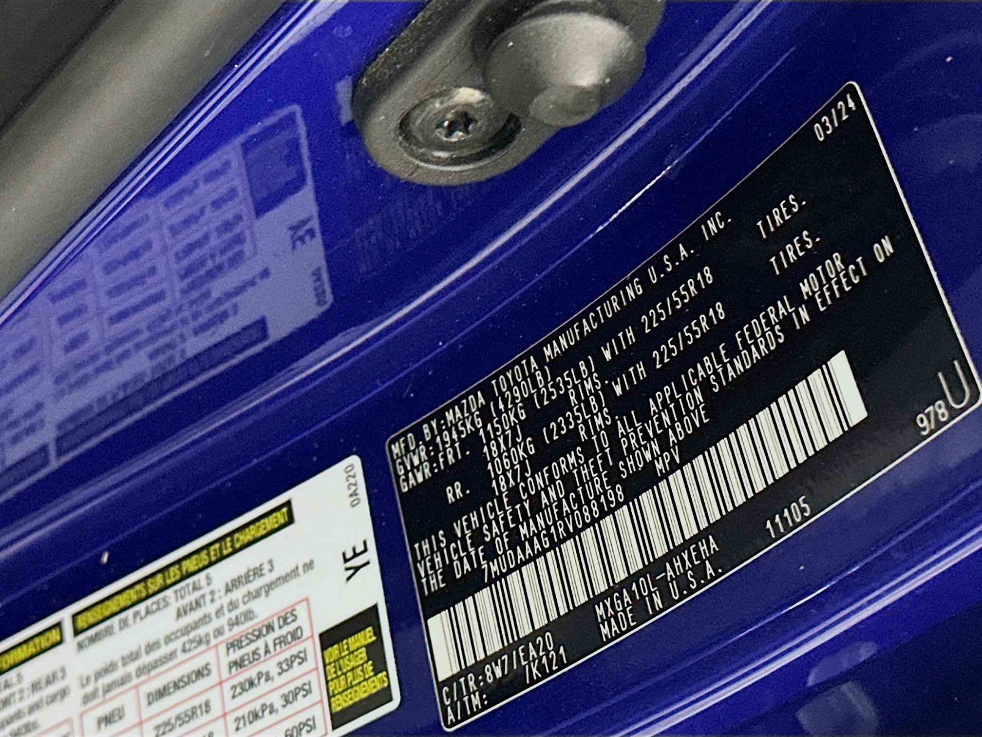 Used 2024 Toyota Corolla Cross XLE w/ Convenience Package image 12