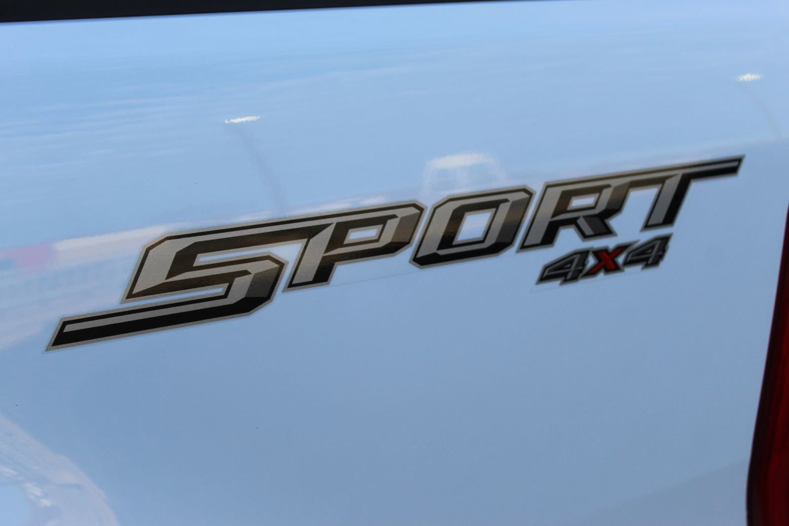 Used 2023 Ford Ranger Lariat w/ Equipment Group 501A High image 4