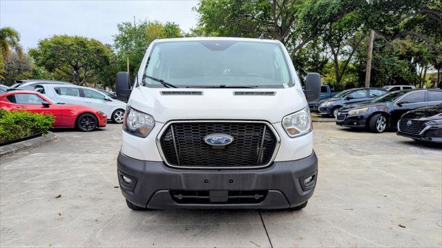 Used 2024 Ford Transit 250 Low Roof w/ Exterior Upgrade Package image 11
