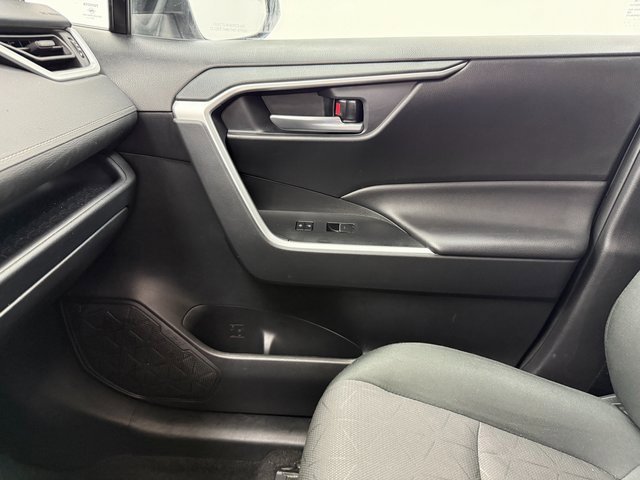 Used 2024 Toyota RAV4 XLE image 24