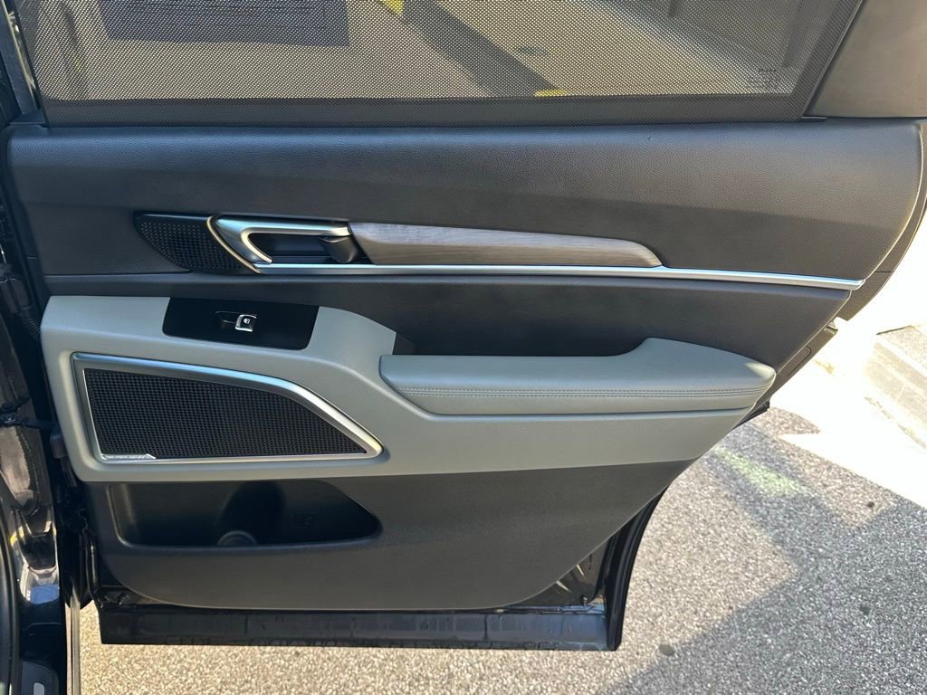 Used 2023 Kia Telluride SX X-Line image 25
