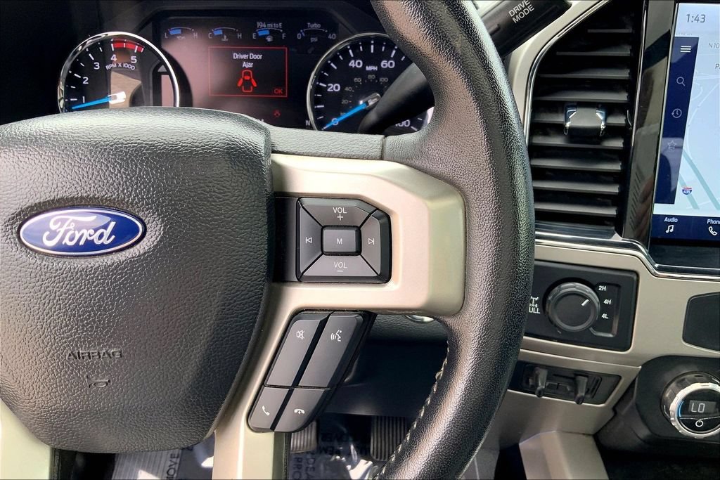 Used 2022 Ford F250 Lariat w/ Black Appearance Package AWD/4WD image 18