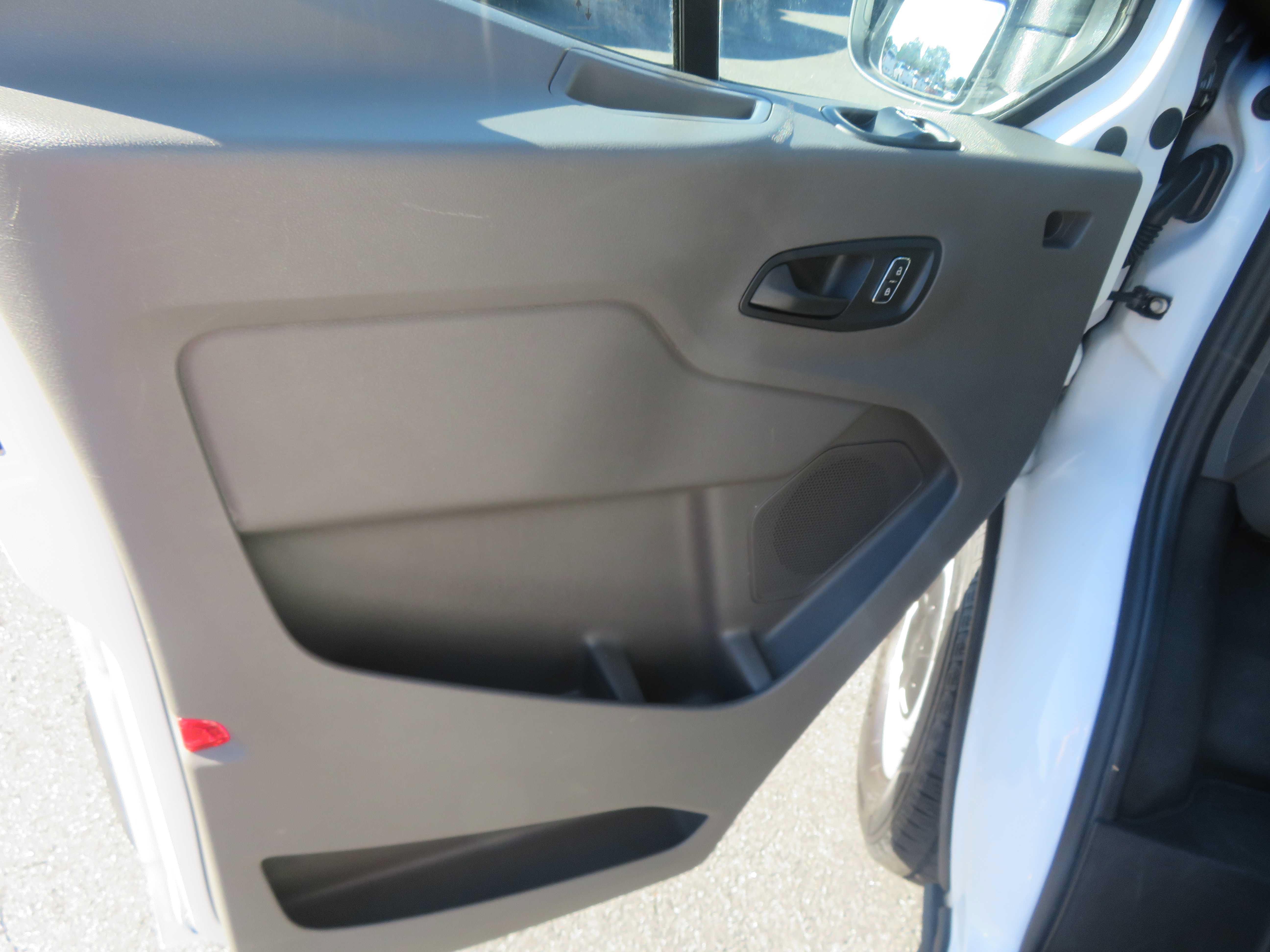 Used 2022 Ford Transit 350 XL RWD image 14