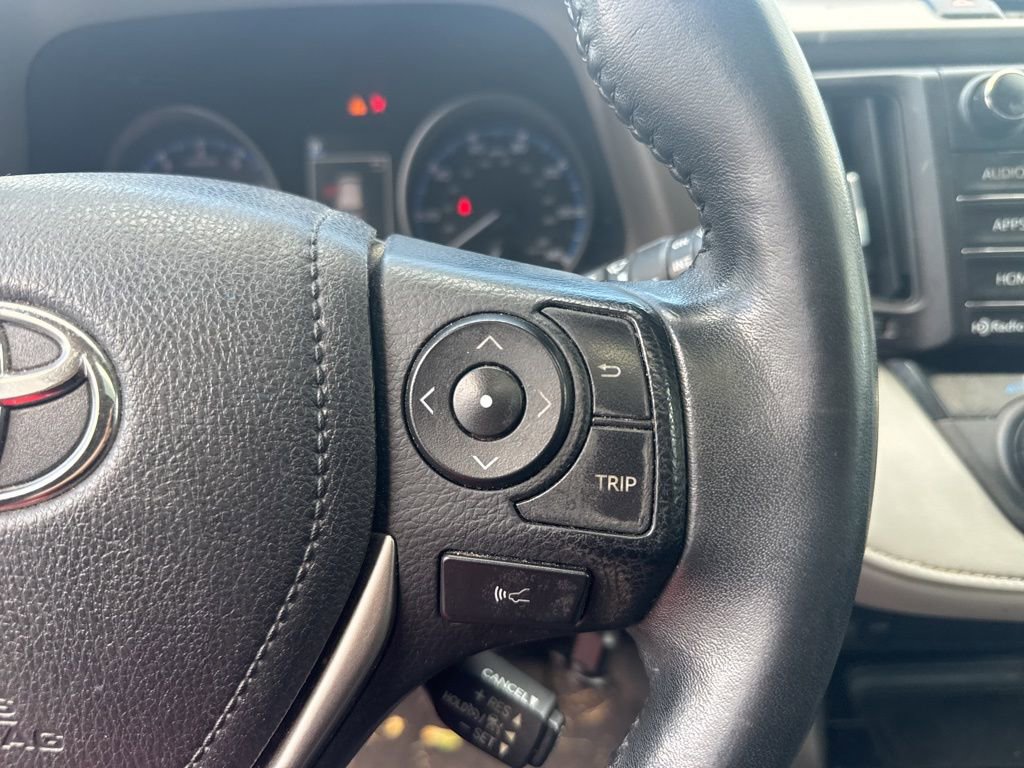 Used 2017 Toyota RAV4 XLE image 29