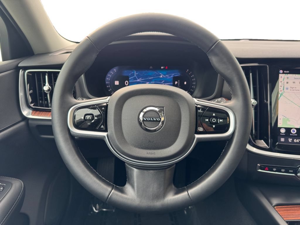 Certified 2025 Volvo V60 B5 Cross Country Plus AWD/4WD image 16