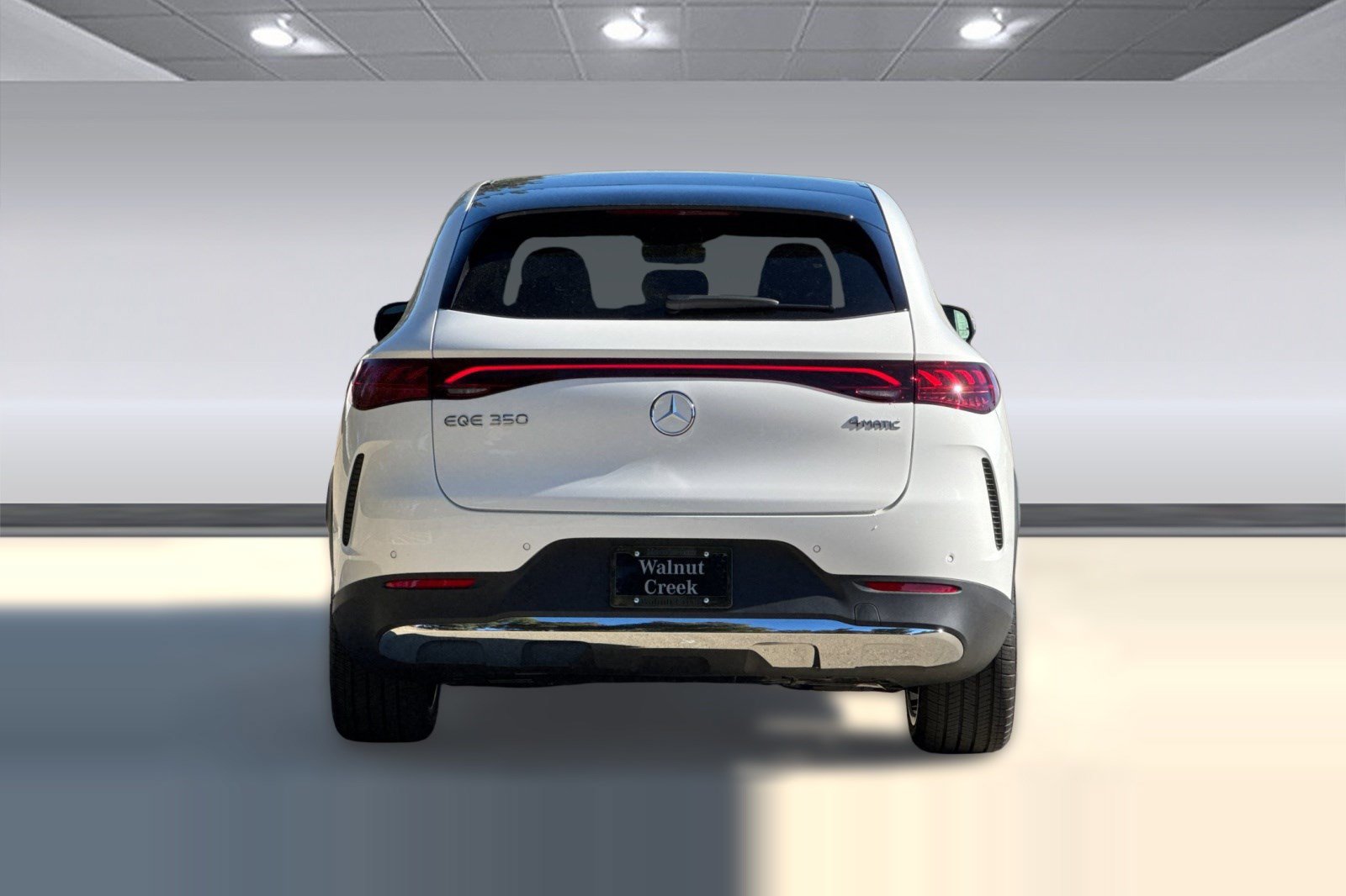 Used 2026 Mercedes-Benz EQE 320 4MATIC SUV image 10