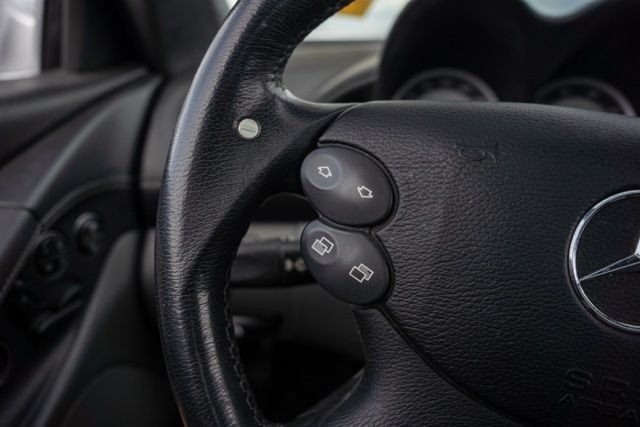 Used 2003 Mercedes-Benz SL 55 AMG image 20