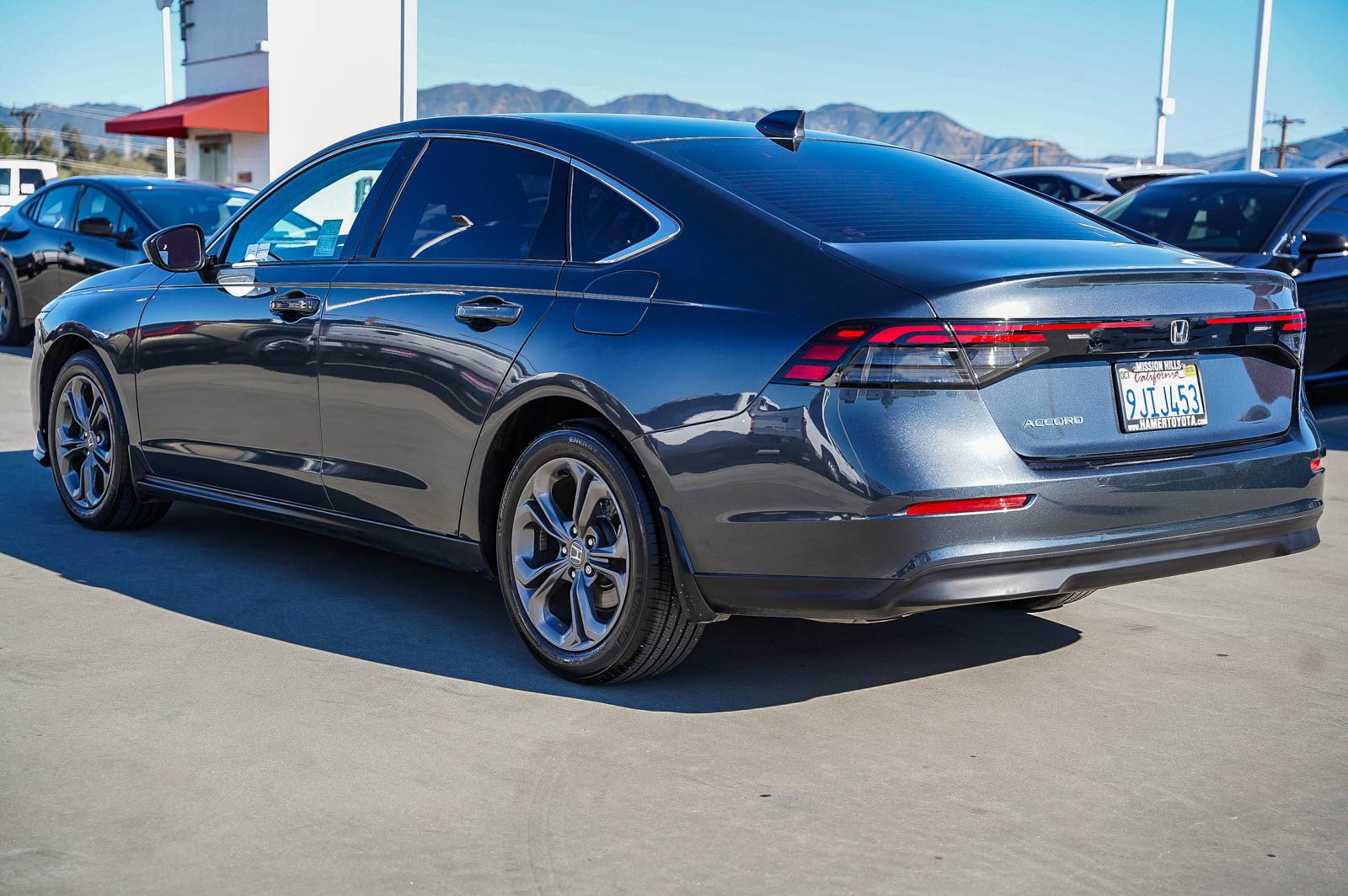 Used 2023 Honda Accord EX image 7