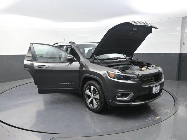 Used 2022 Jeep Cherokee Limited AWD/4WD image 33