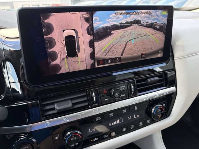 New 2026 Nissan Pathfinder SL w/ SL Premium Package (P04) AWD/4WD image 18