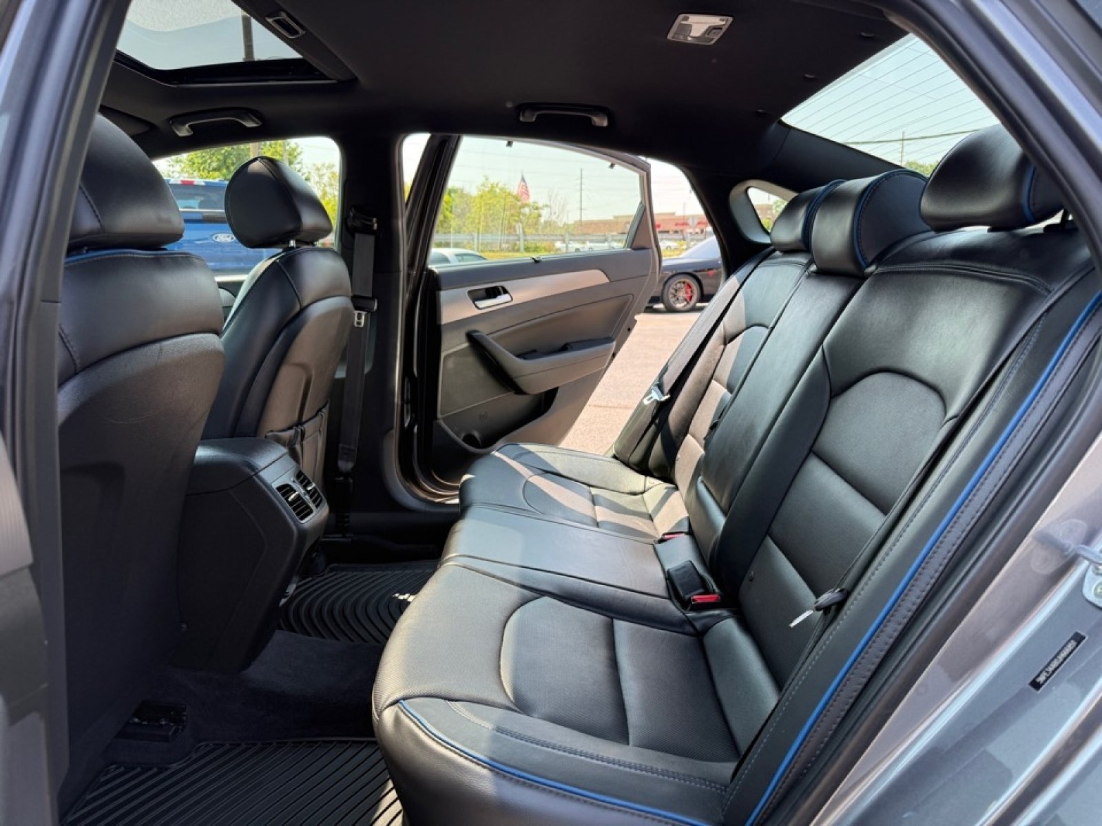 Used 2018 Hyundai Sonata Limited FWD image 30