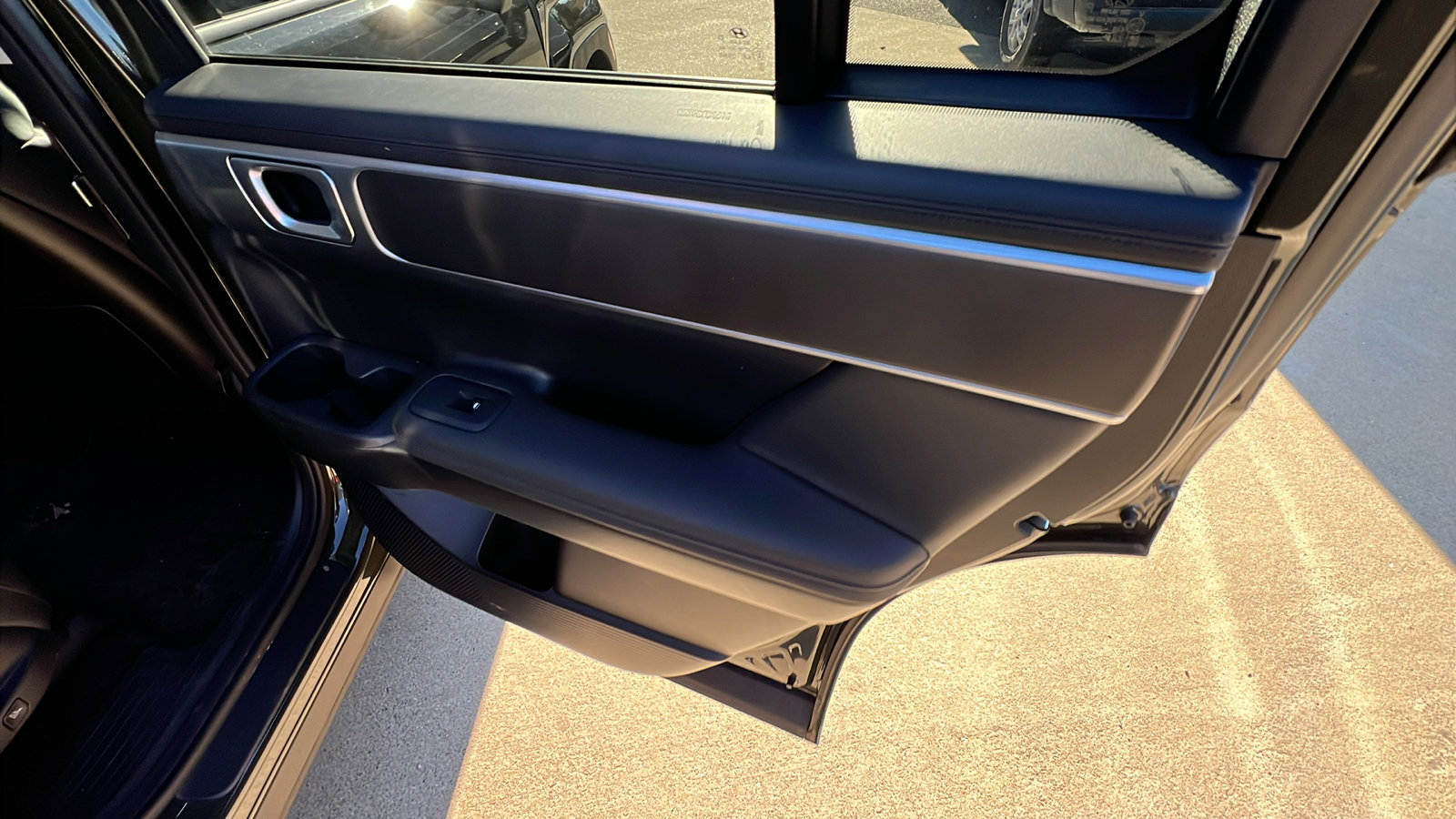 Used 2025 Hyundai Santa Fe SEL image 21