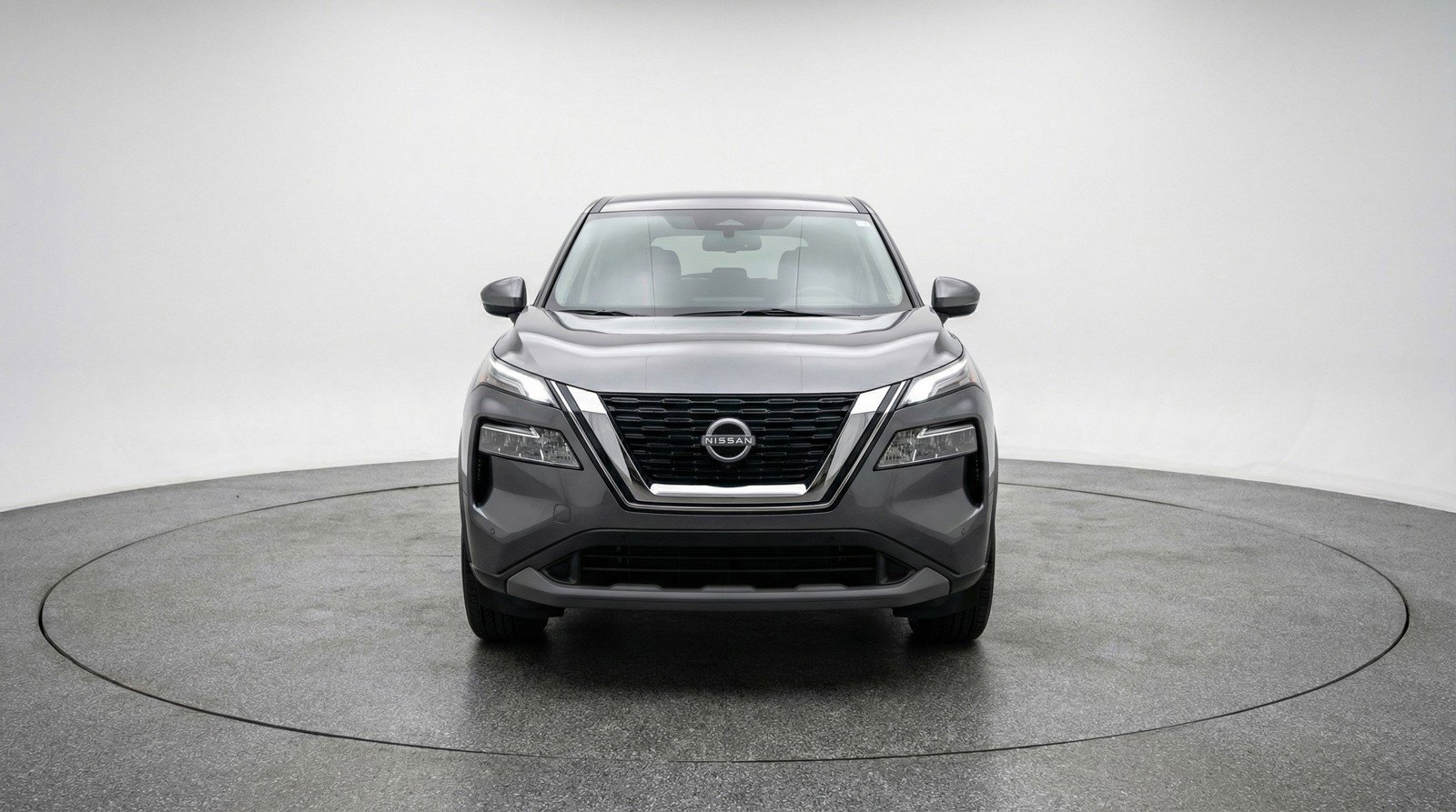 Used 2025 Nissan Rogue SV FWD image 2