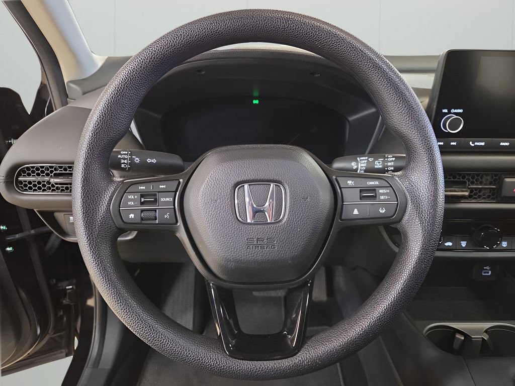 Used 2025 Honda HR-V LX image 14