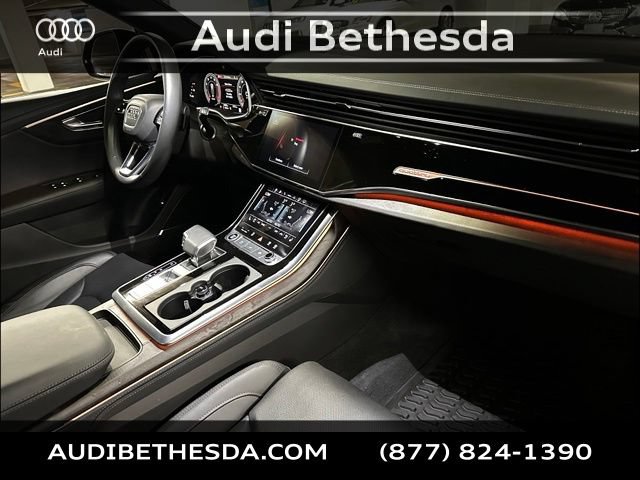 Used 2023 Audi Q8 Prestige w/ Prestige Package AWD/4WD image 11