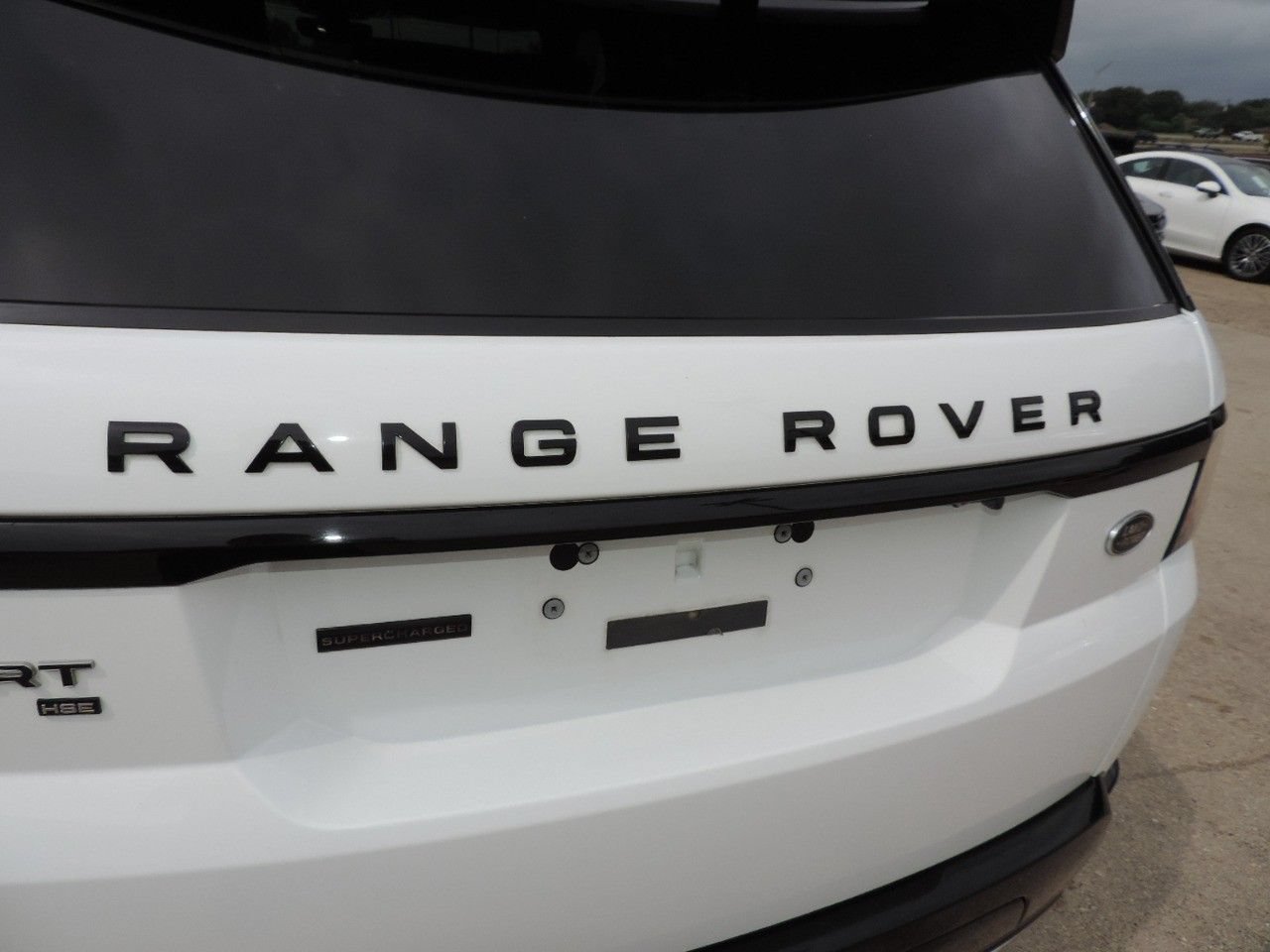 Used 2021 Land Rover Range Rover Sport HSE Silver Edition AWD/4WD image 14