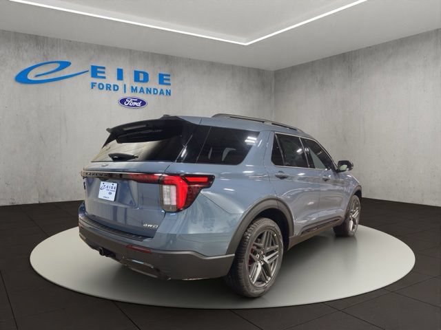 New 2026 Ford Explorer ST-Line w/ ST-Line Street Pack AWD/4WD image 7