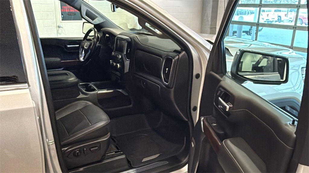 Used 2022 GMC Sierra 1500 SLT w/ SLT Premium Plus Package image 12