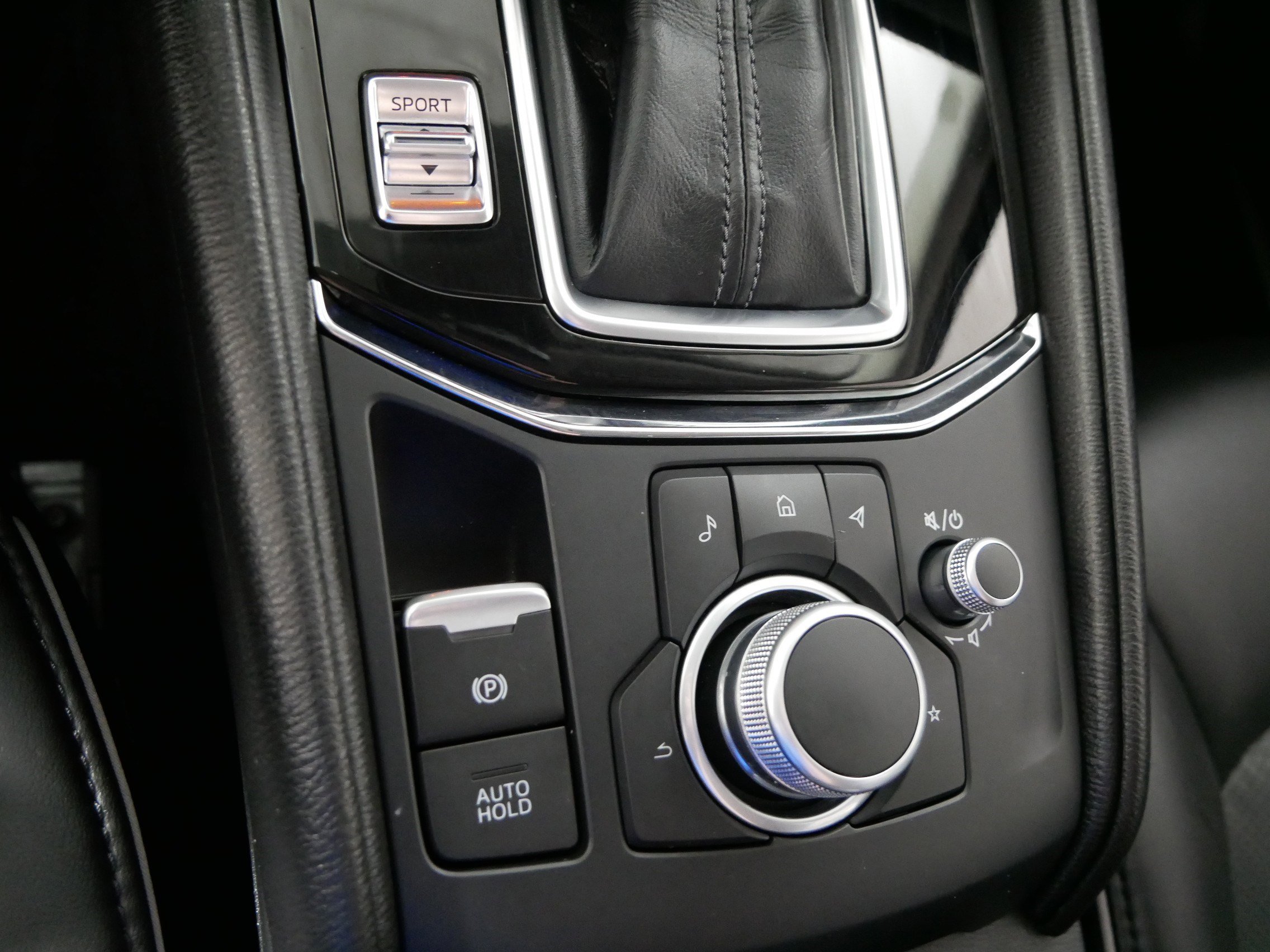 Certified 2025 MAZDA CX-5 AWD 2.5 S w/ Select Package image 32