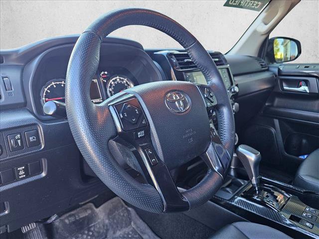 Used 2020 Toyota 4Runner TRD Off-Road Premium w/ Moonroof Package AWD/4WD image 20