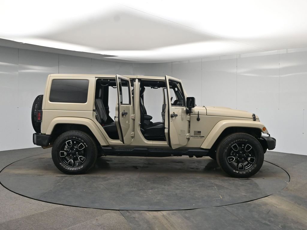 Used 2018 Jeep Wrangler Unlimited Sahara image 39