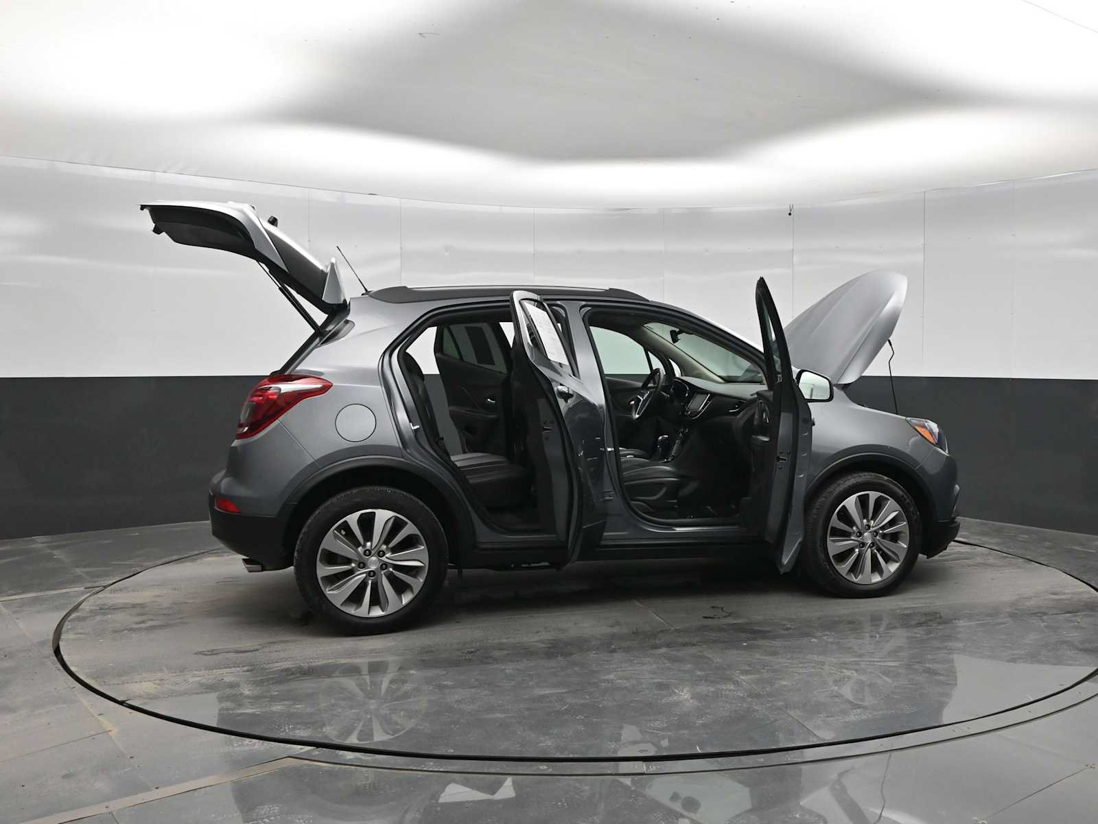 Used 2020 Buick Encore Preferred FWD image 20