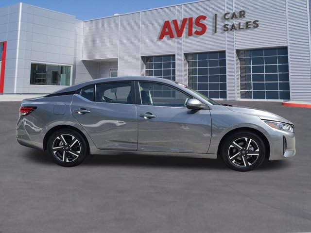 Used 2025 Nissan Sentra SV FWD image 5