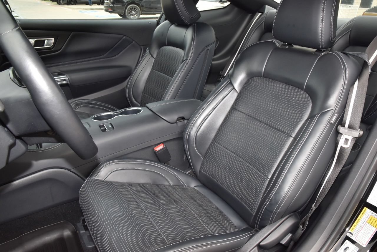 Used 2025 Ford Mustang GT Premium RWD image 15