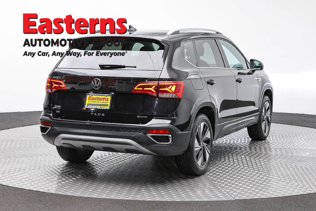 Used 2024 Volkswagen Taos SE AWD/4WD image 6