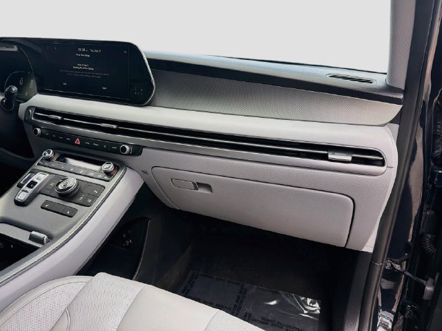 Used 2023 Hyundai Palisade SEL FWD image 28