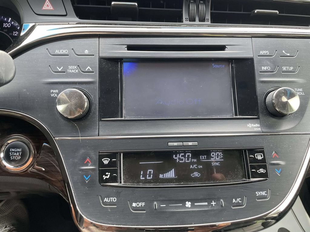 Used 2014 Toyota Avalon XLE Touring FWD image 19